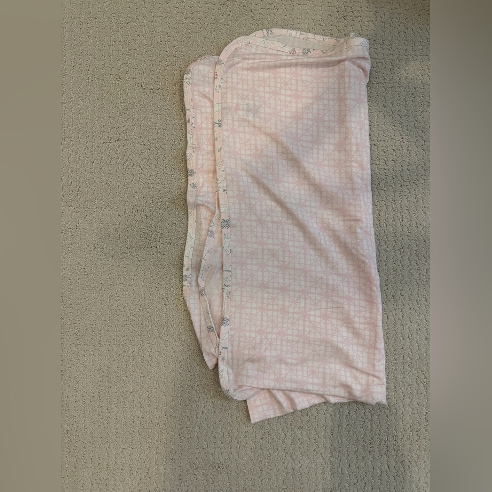 Magnetic Me Pink and White Blanket